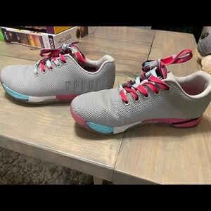 Women’s No Bull Trainers Size 7